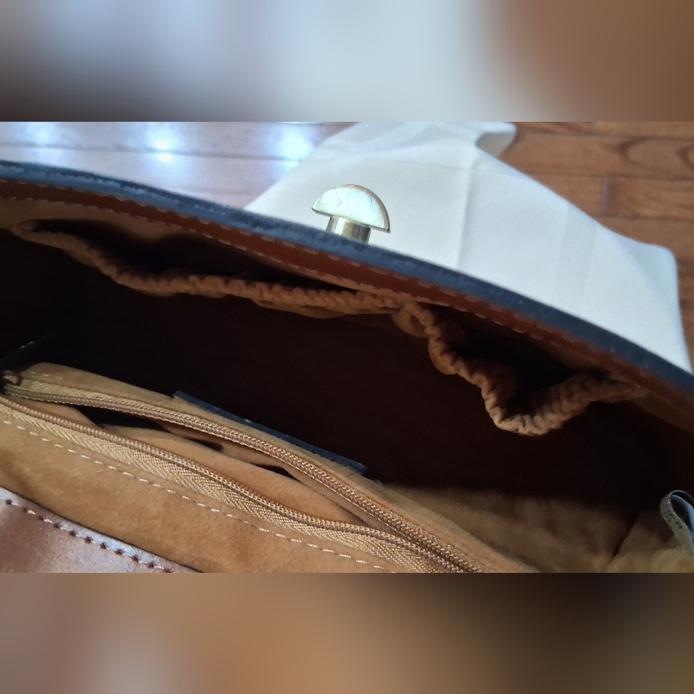 Patricia Nash crossbody Bag - Picture 2 of 9